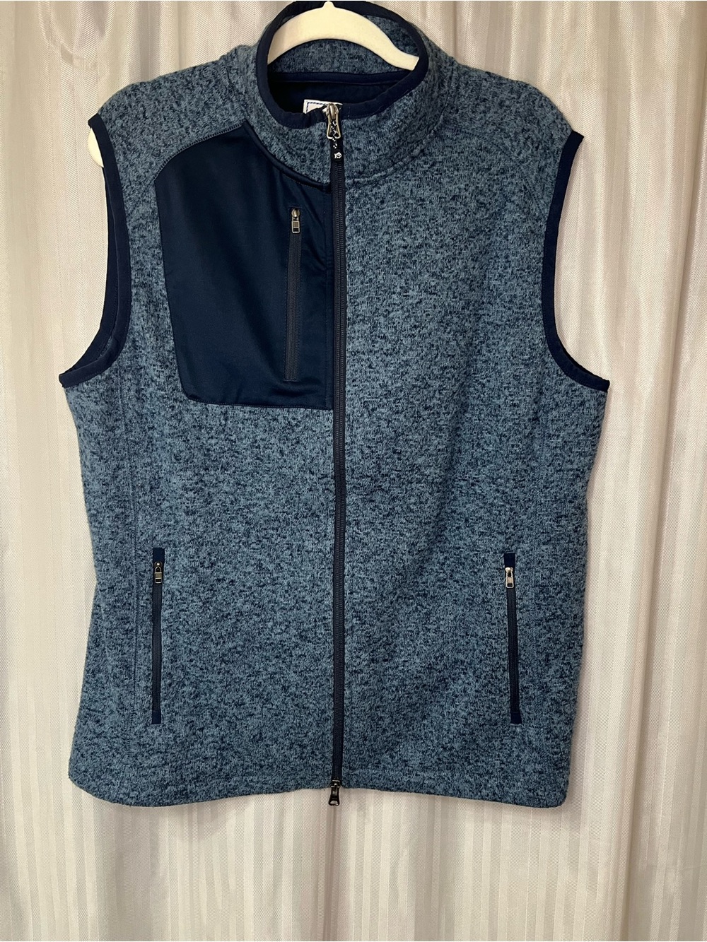 Southern Tide Lido Deck Fleece Vest in Heather Navy Blue size L
